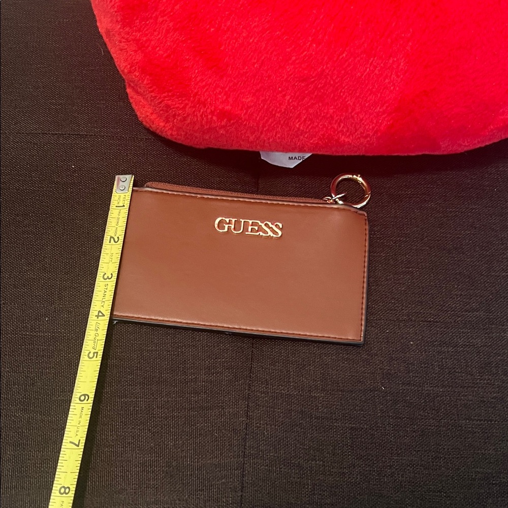 #1439**GUESS Tan Shoulder Bag with Pouch - Picture 6 of 13